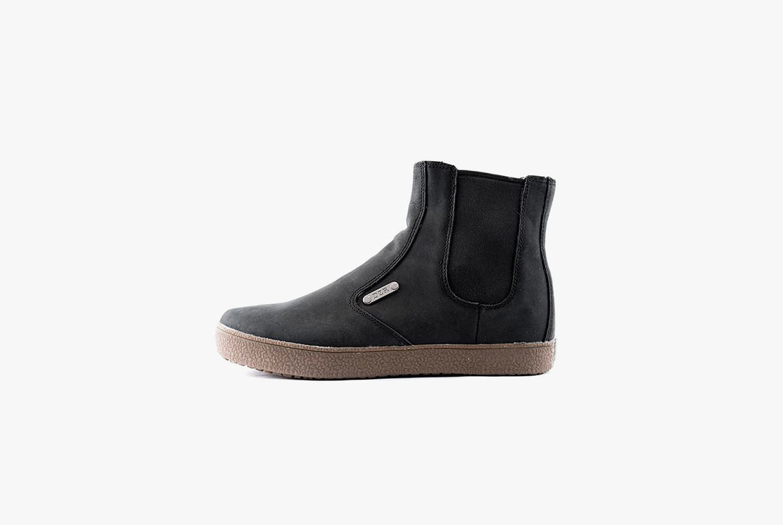 These Cycling Shoes Make for Stylish and Seamless Bike Commuting