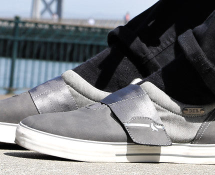 Pigeon Clipless Bike Shoe | DZRshoes - on the foot