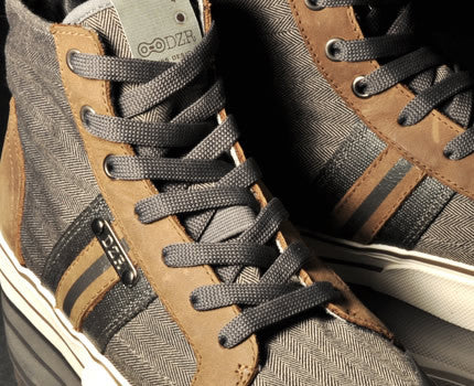 Tosca Clipless Bike Shoe | DZRshoes - closeup