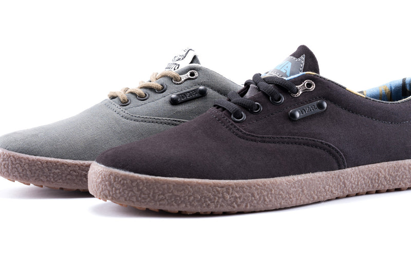 Shift Black Flat Pedal Shoe | DZRshoes - side view