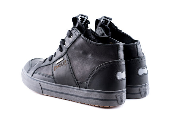 Reflective heel badge on H2O waterproof mtb shoes for visibility during rides