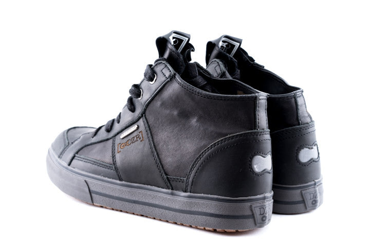 Reflective heel badge on H2O waterproof mtb shoes for visibility during rides