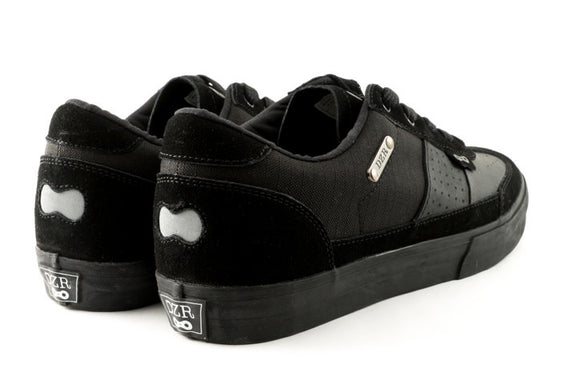 Back and side profile of Minna clipless cycling shoes with Variable Flex Shank