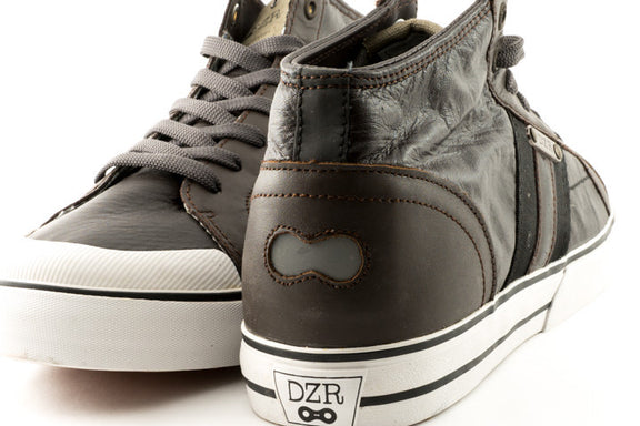 Brown casual cycling shoes designed for all-day comfort with full grain leather that ages well the more you ride

