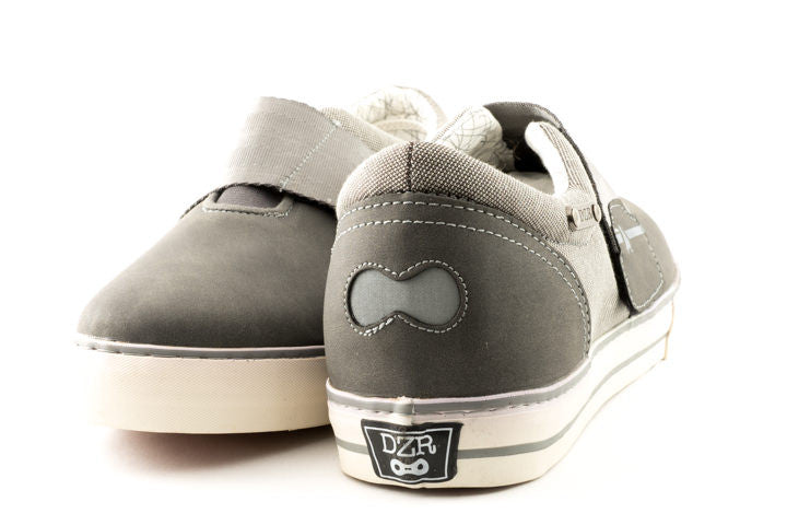 Pigeon Clipless Bike Shoe | DZRshoes - bottom and side view