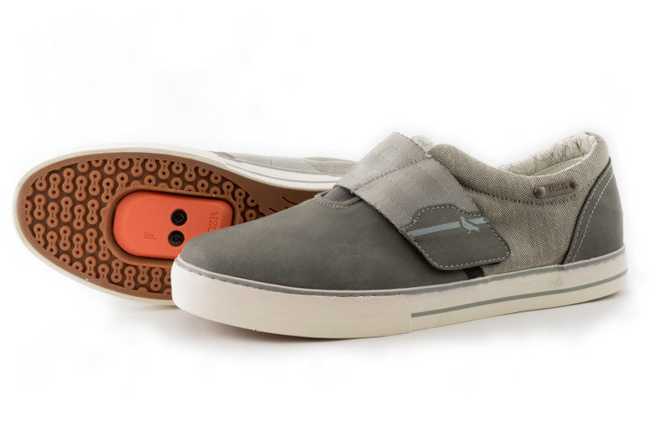 Pigeon Clipless Bike Shoe | DZRshoes - bottom and side view