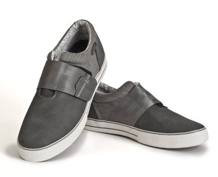 Pigeon Clipless Bike Shoe | DZRshoes - stacked